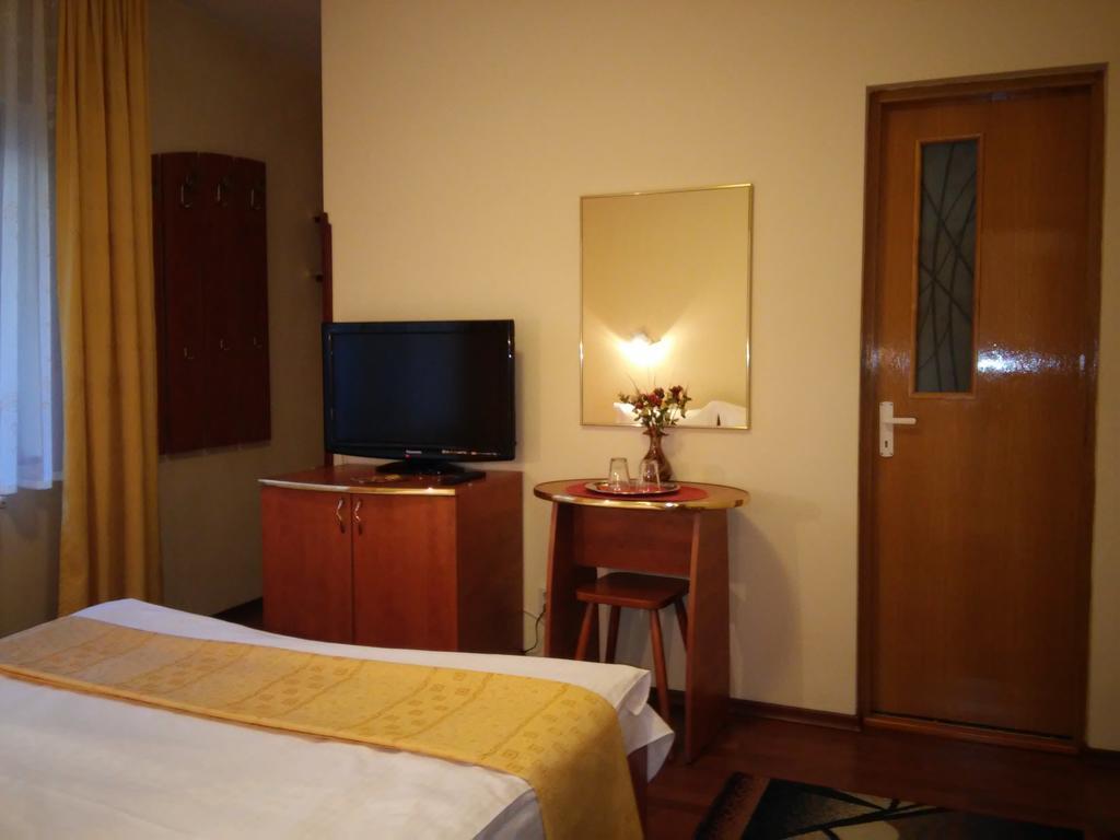 Pension Casa Soarelui ซินายา ภายนอก รูปภาพ